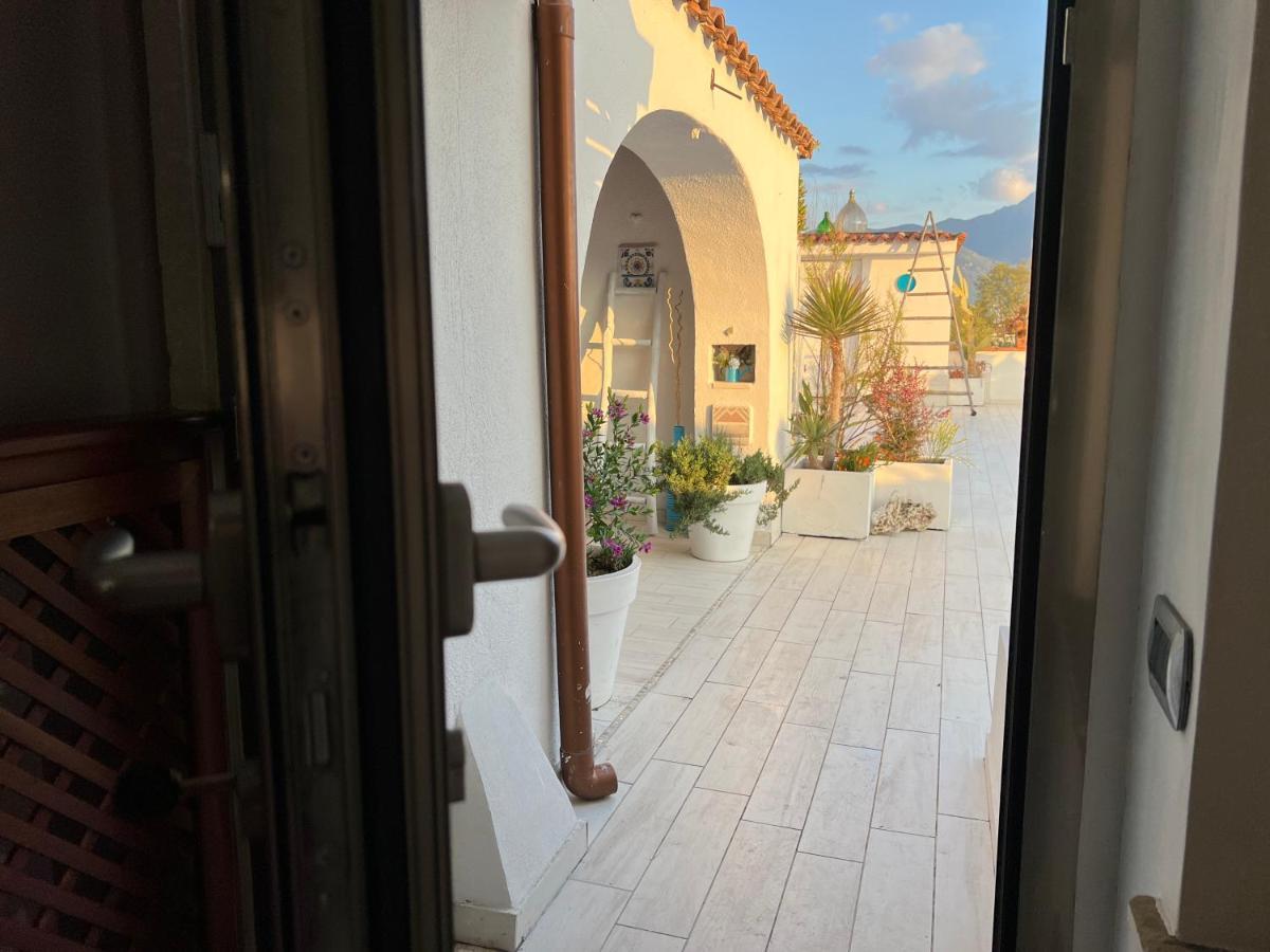 Pompei Sunday Estate "Exclusive Rooms" المظهر الخارجي الصورة