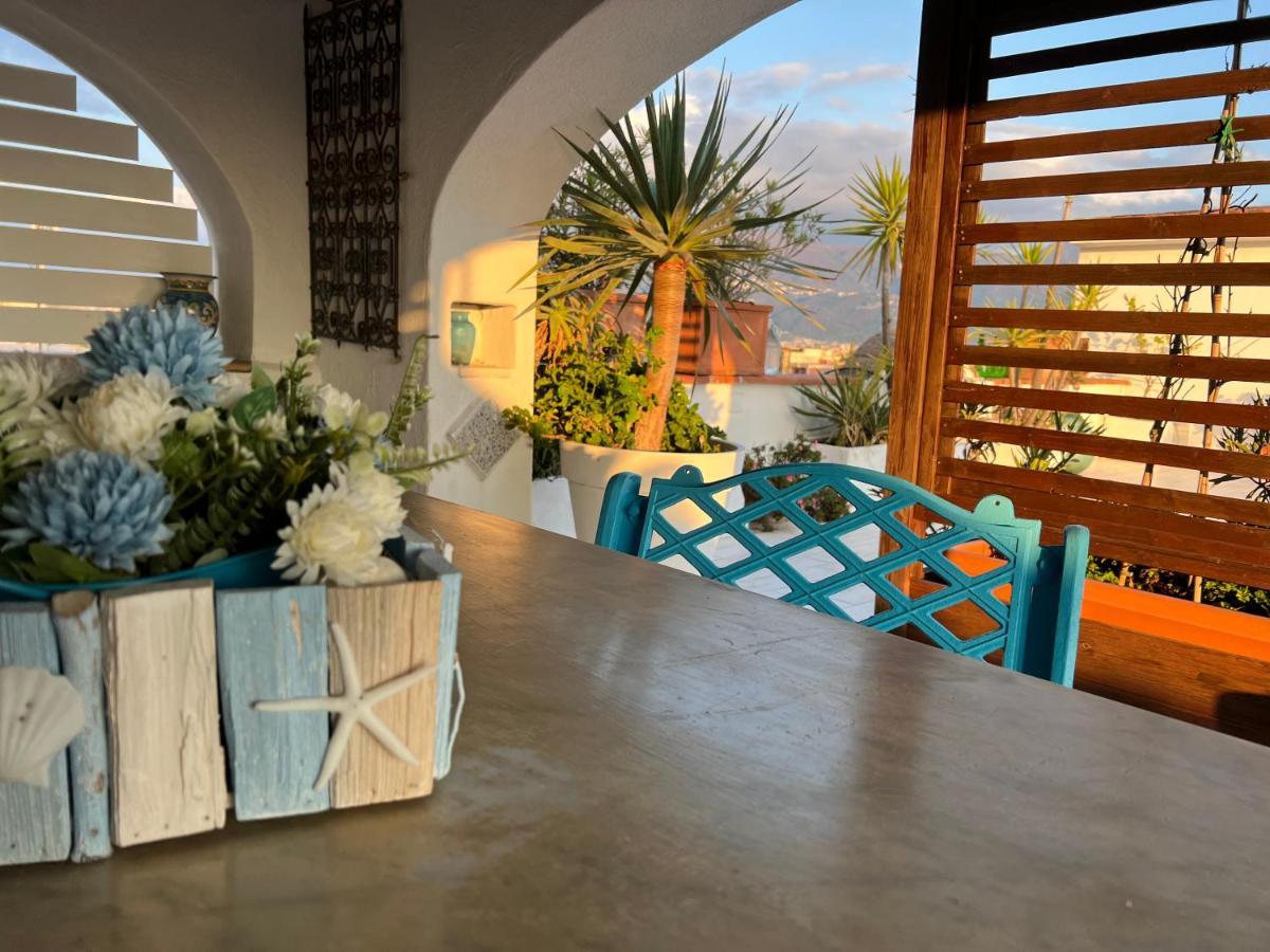 Pompei Sunday Estate "Exclusive Rooms" المظهر الخارجي الصورة